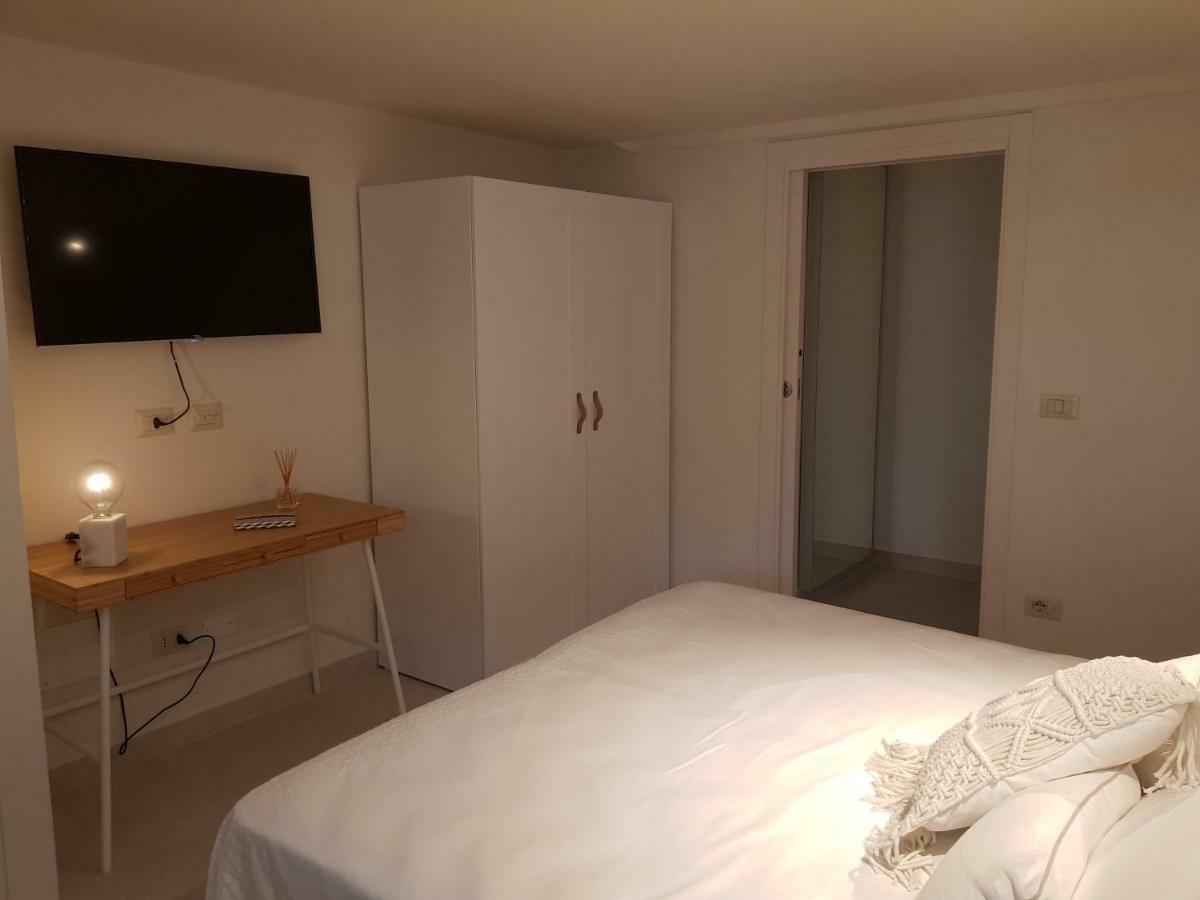 Minzoni94 - Twobedroom+Garden Lido di Camaiore Eksteriør billede